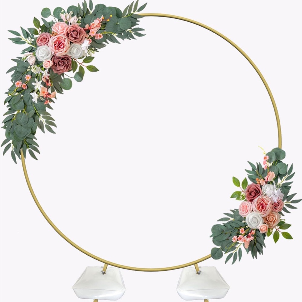 BNIB ~ Wedding/Party Arch